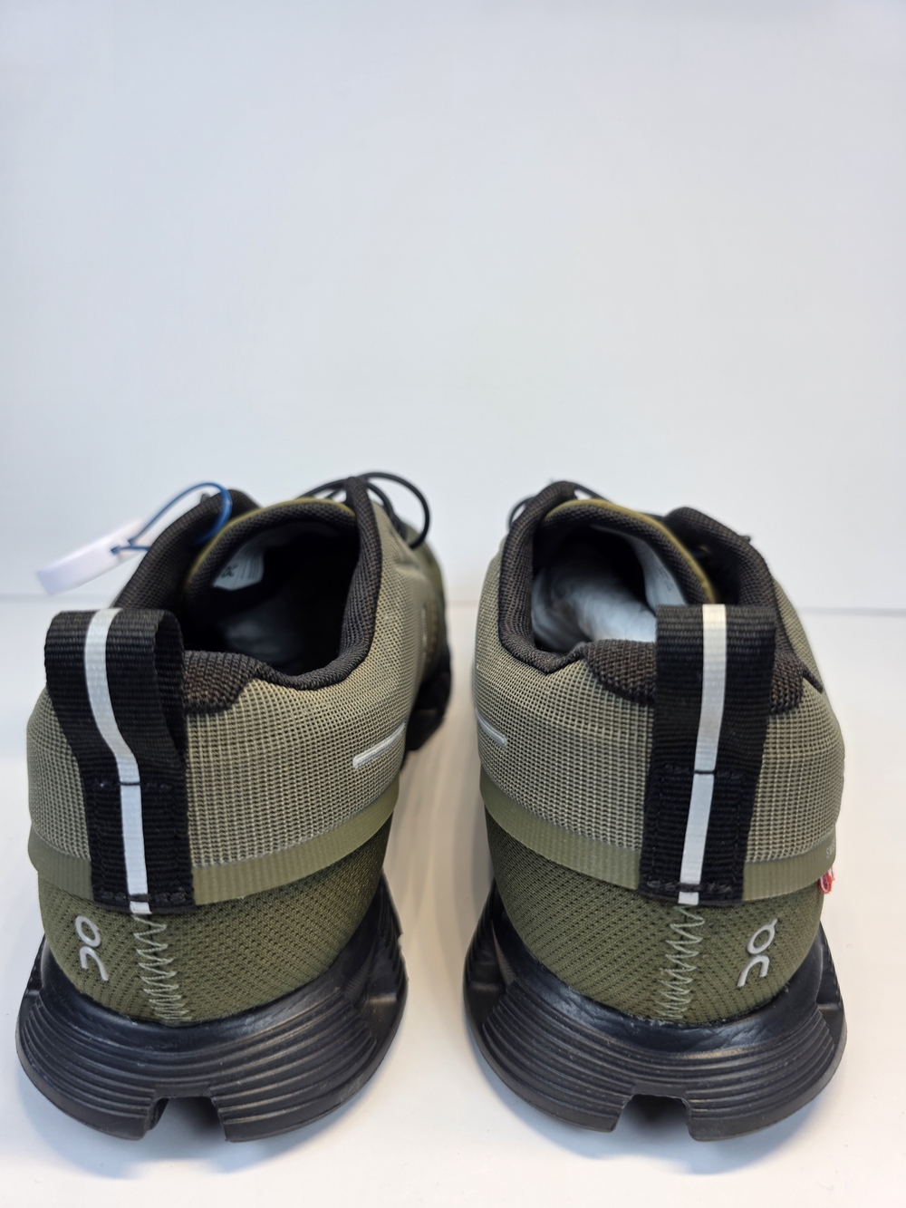 On Running Olive Green and Black Cloudventure Trail Sneakers - Picture 3 of 16